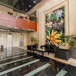 Excellent 2 Bedroom Beach Front