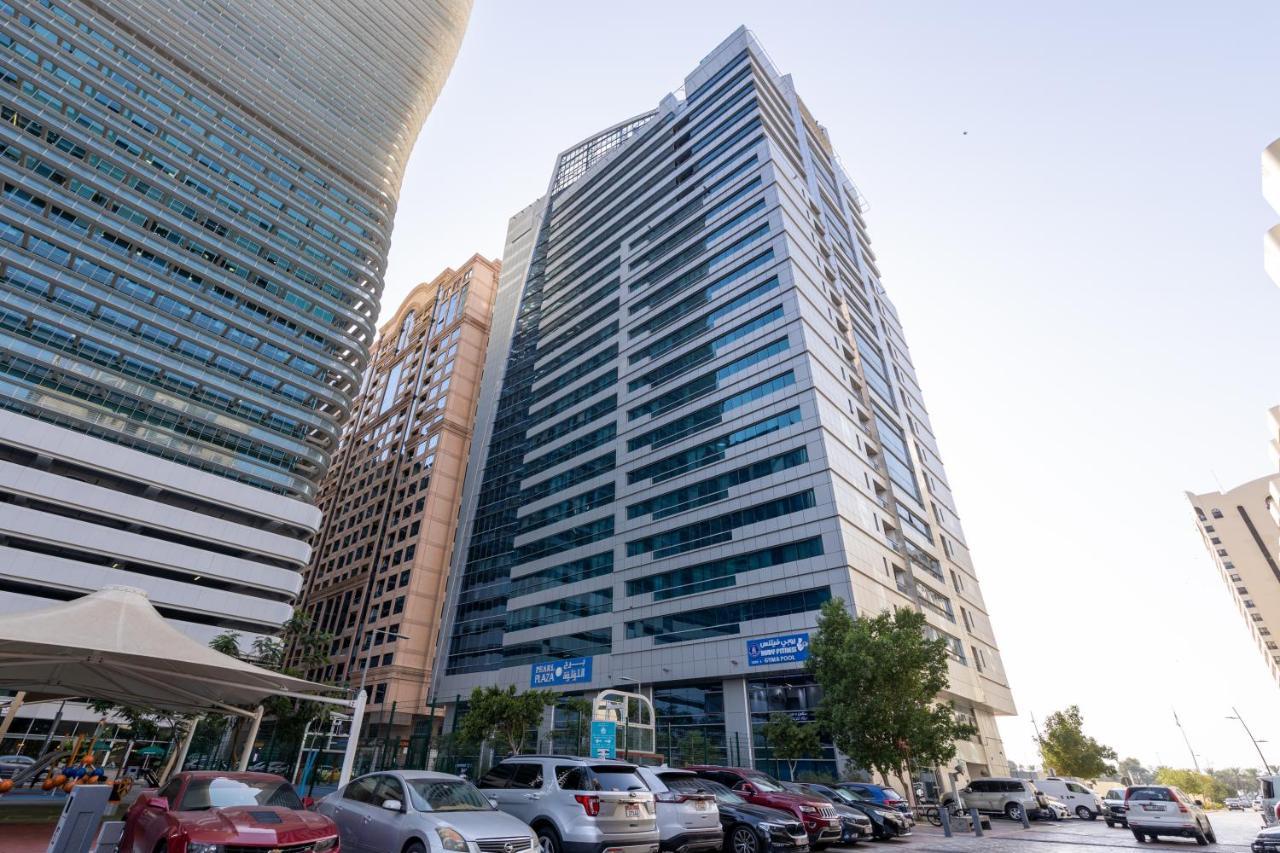 Apartamento Excellent 2 Bedroom Front Abu Dhabi